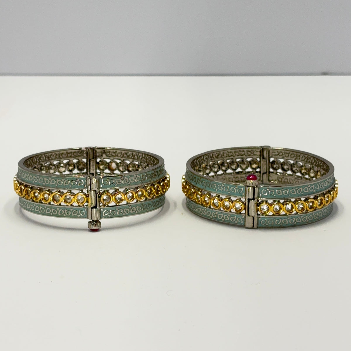 Ira Bangles